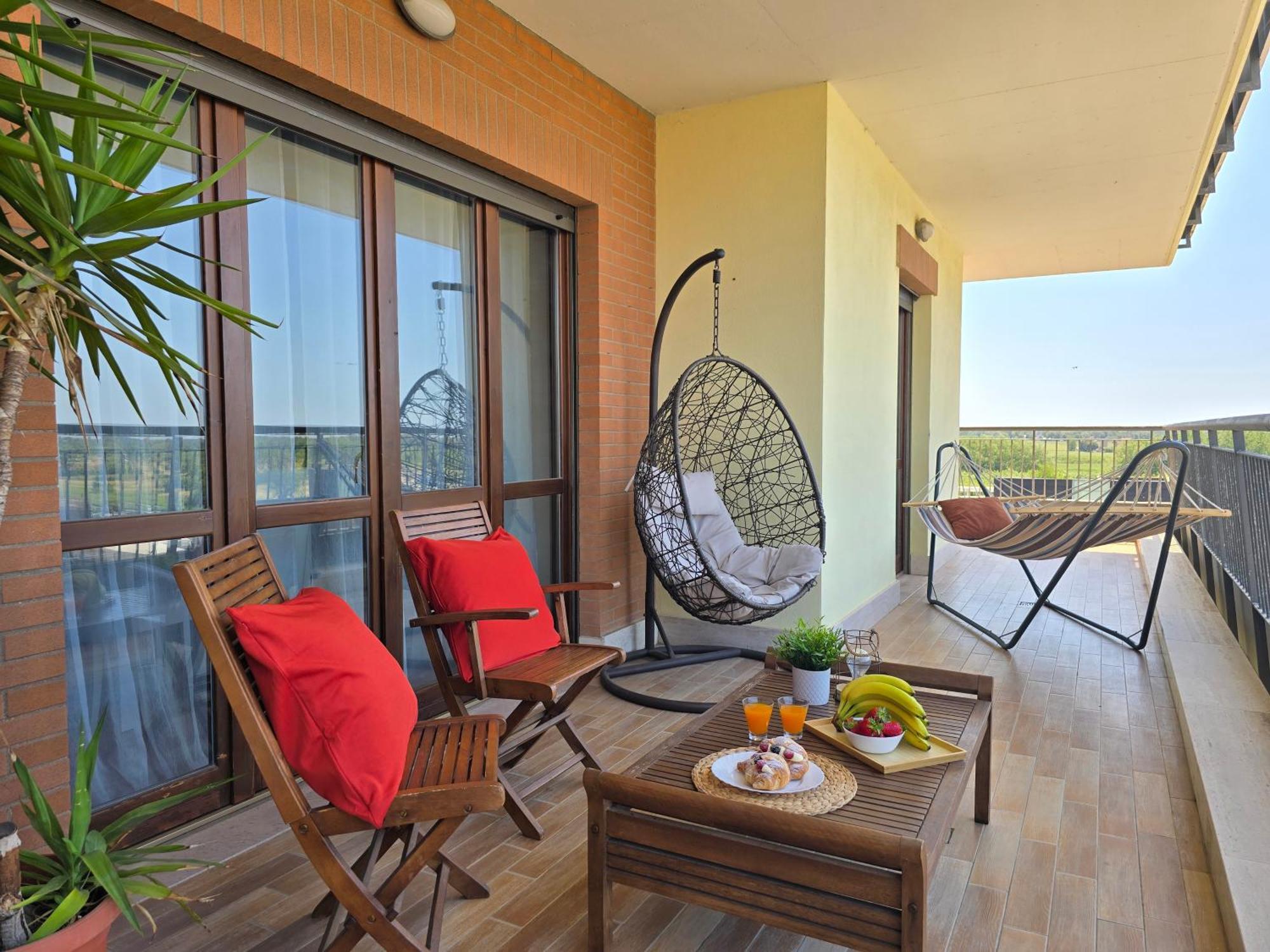 Casa Relax Con Terrazza Panoramica Apartment Fiumicino Exterior photo